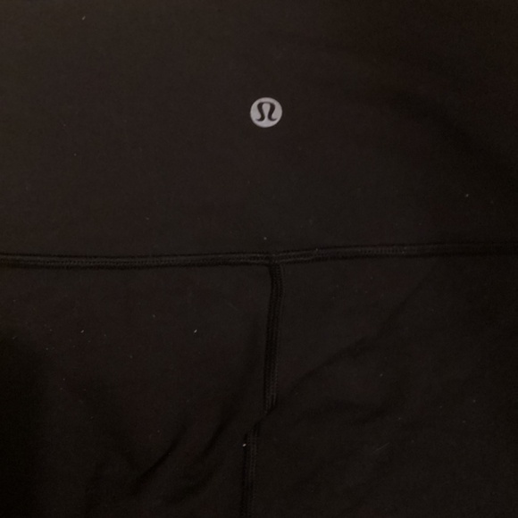 Black lululemon leggings - Picture 4 of 4